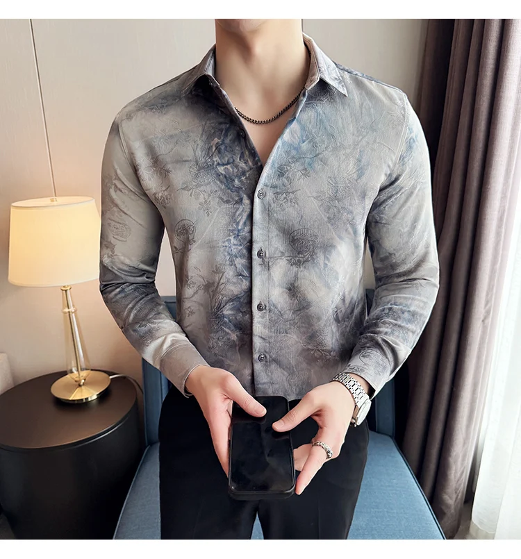 2025 Yeni Sanatsal Batik Uzun Kollu Gömlek Erkekler için Yüksek Kaliteli Rahat Ince Sosyal Gömlek Çok Yönlü Sokak Giyim erkek Giyim