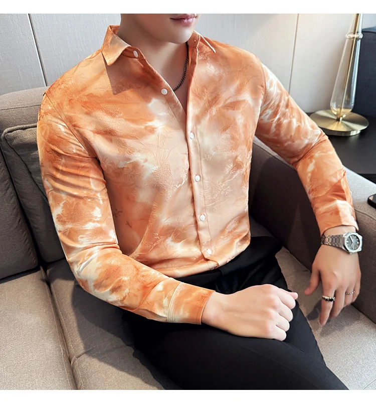 2025 Yeni Sanatsal Batik Uzun Kollu Gömlek Erkekler için Yüksek Kaliteli Rahat Ince Sosyal Gömlek Çok Yönlü Sokak Giyim erkek Giyim