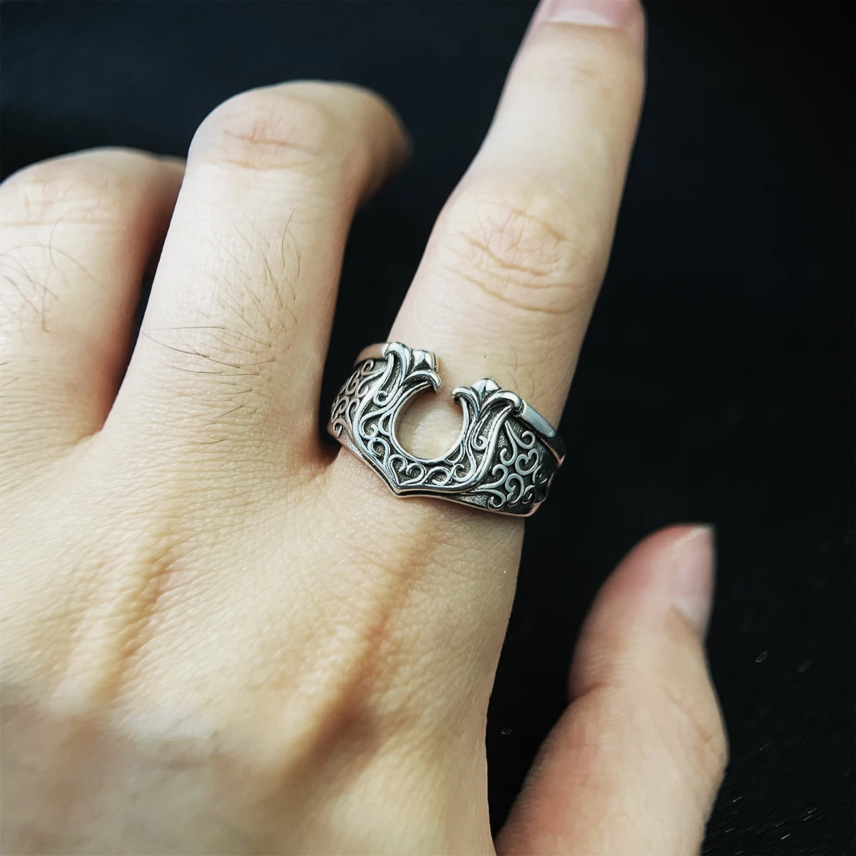 Retro Şanslı At Nalı Ayarlanabilir Açık Halka Erkekler Kadınlar Için Punk Gotik Sinirli Bakır Takı Unisex Aksesuarları Iyi Şans Hediye