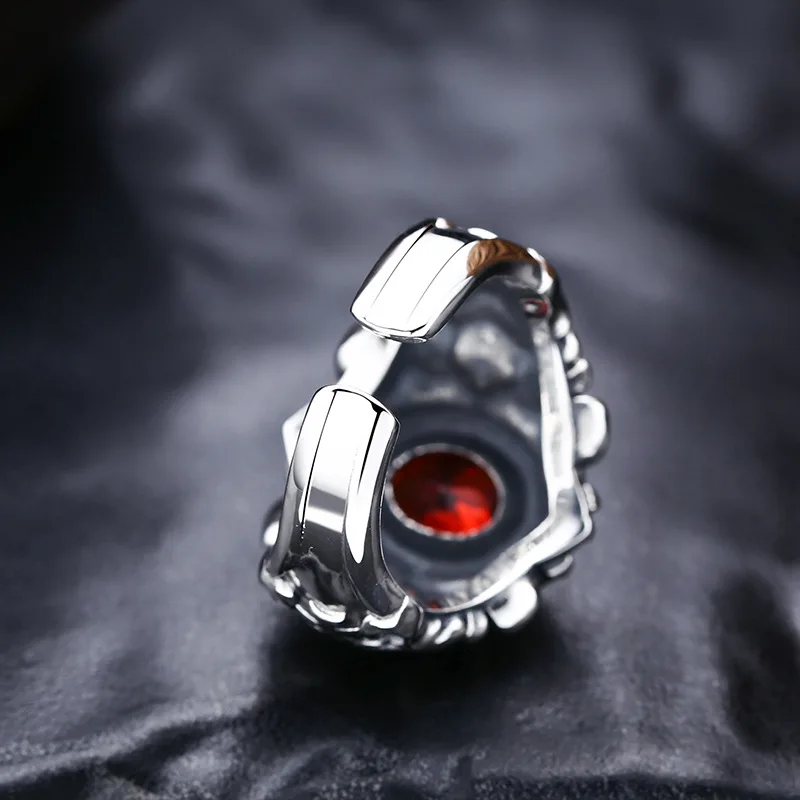 Retro Kırmızı Kalp Haçlı Seferleri Asma Yüzük Erkekler Kadınlar Için Koyu Gotik Vintage Açık Halka Punk Aksesuarları Tasarımcı Takı Unisex Hediye