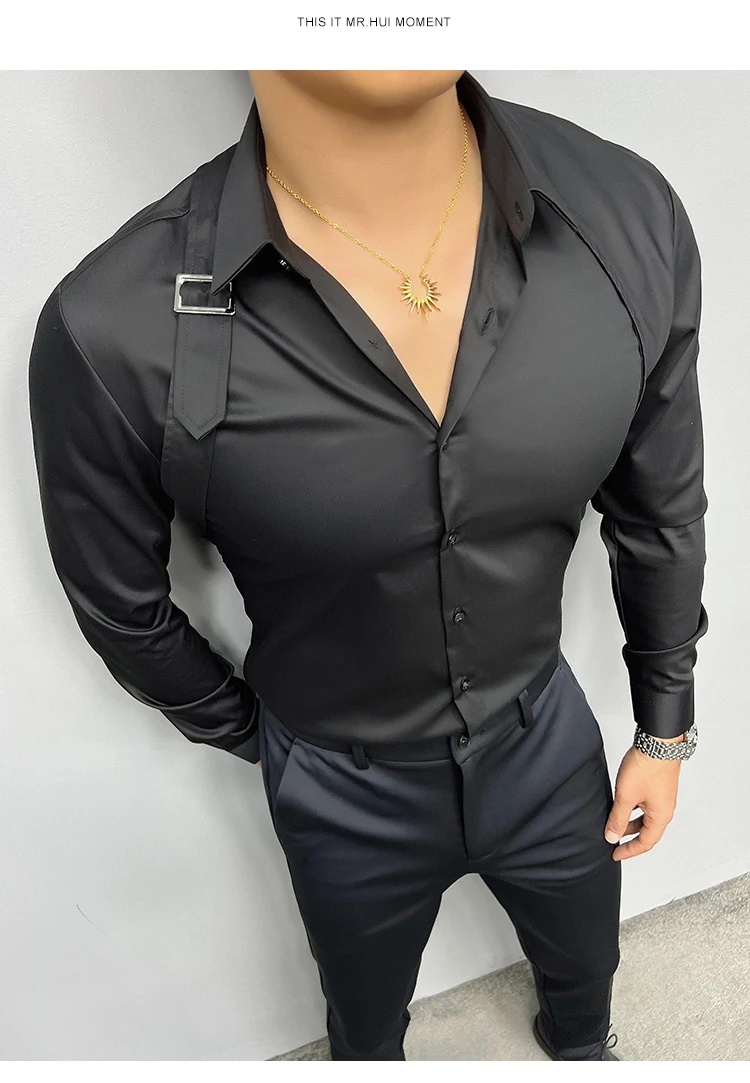 2024 Moda Omuz Askısı Ekleme Metal Düğme Tasarım Gömlek Erkekler Sosyal Smokin Elbise Gömlek Erkekler Slim Fit Uzun Kollu Gömlek