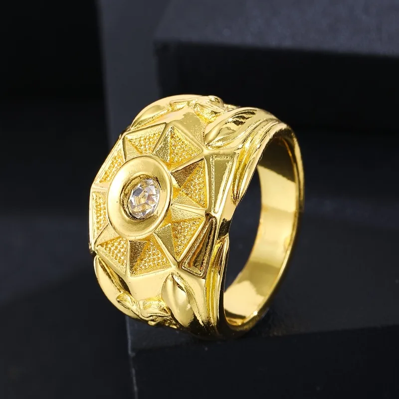 1 adet Lüks Sentetik Zirkonya erkek Kalın Moda Nişan Yüzüğü Düğün Band Rahat Parti Aksesuarı babalar Günü Doğum Günü Hediyeleri