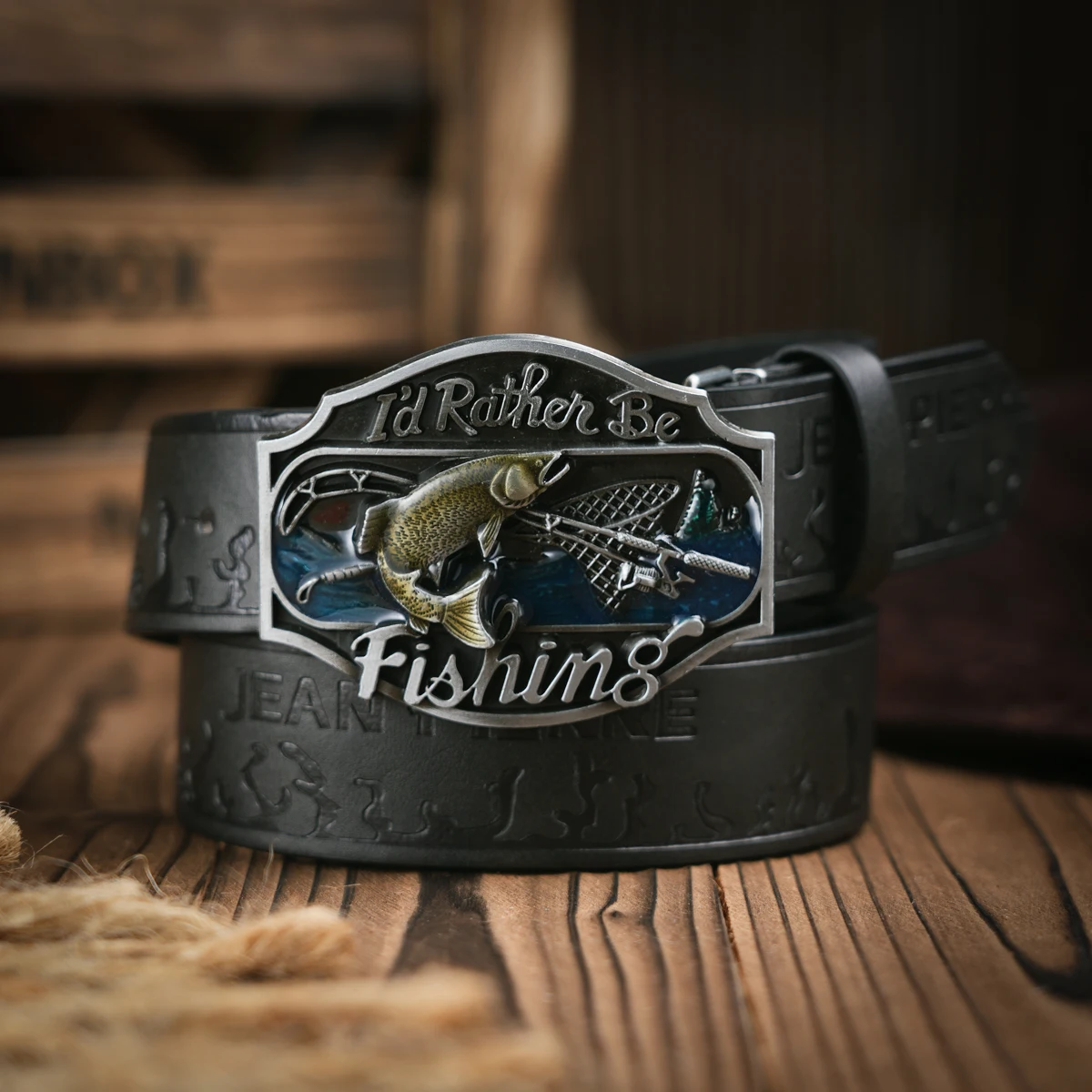 A men's western style PU belt