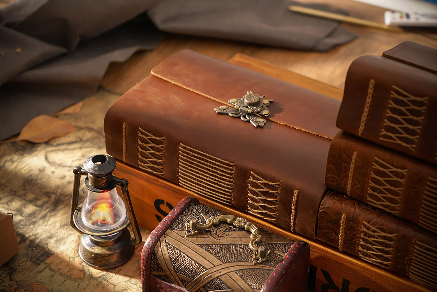 AIGUONIU Genuine Leather Sketchbook Retro Diary Thickened Notebook Classic Handmade Creative Notepad Wholesale