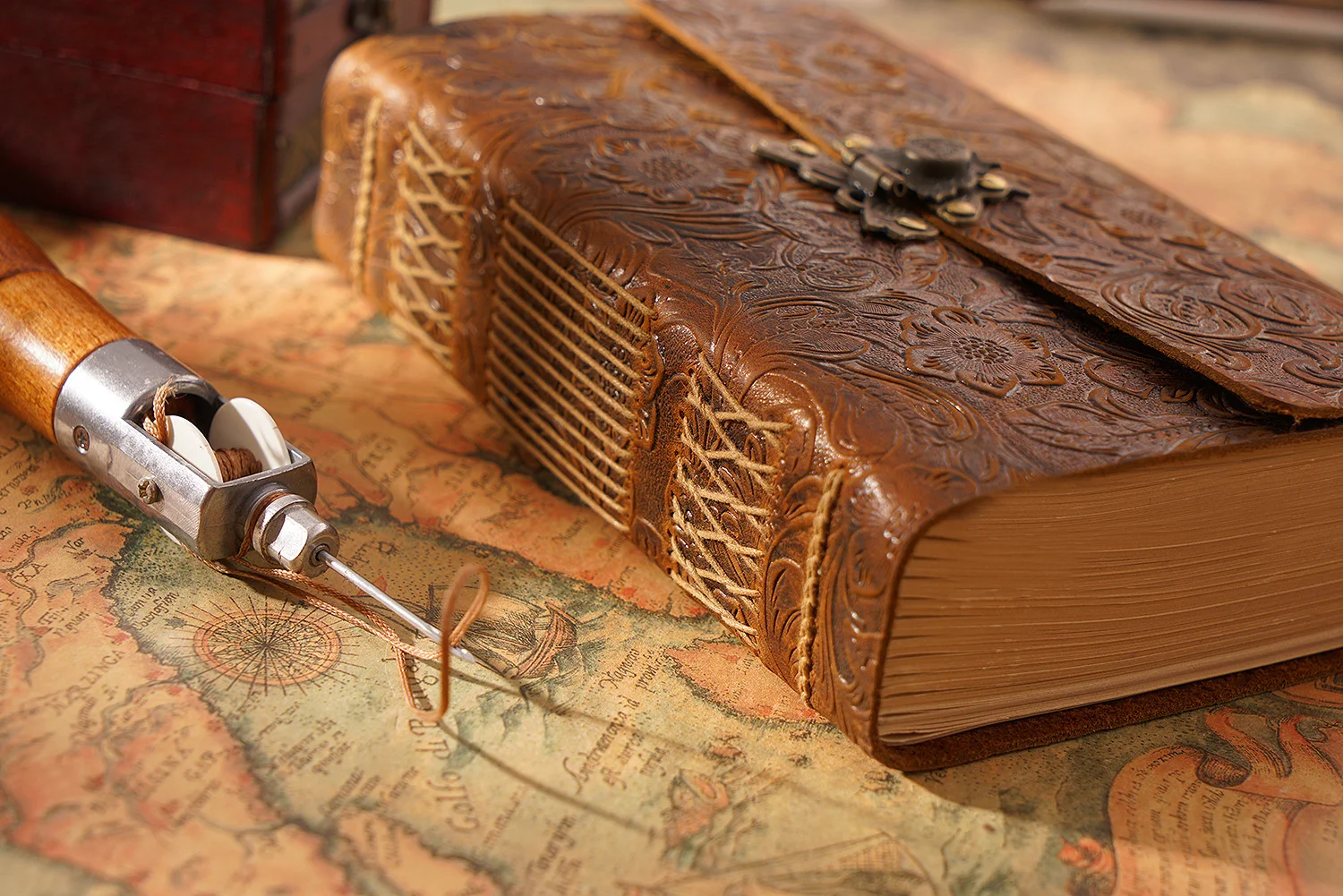 AIGUONIU Genuine Leather Sketchbook Retro Diary Thickened Notebook Classic Handmade Creative Notepad Wholesale