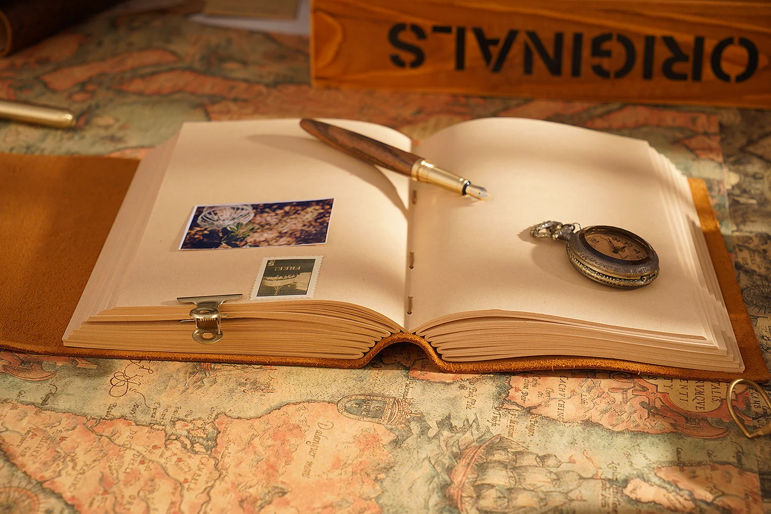 AIGUONIU Genuine Leather Sketchbook Retro Diary Thickened Notebook Classic Handmade Creative Notepad Wholesale