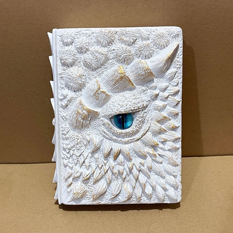 1Pc Fashion Vintage Dragon Embossed Resin Cover Travel Diary Notebook Travel Journal A5-Note Book Art 3D Relief Diary Book