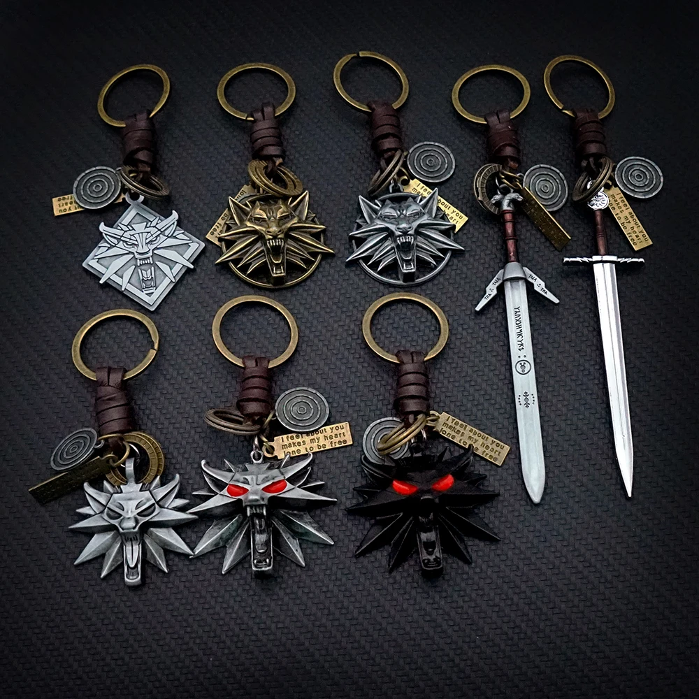 Wolf Keychain Geralt Sword Leather Key Chain Yennefer Cirilla Keyring Keychains for Men Anime Accessories Key Ring llaveros