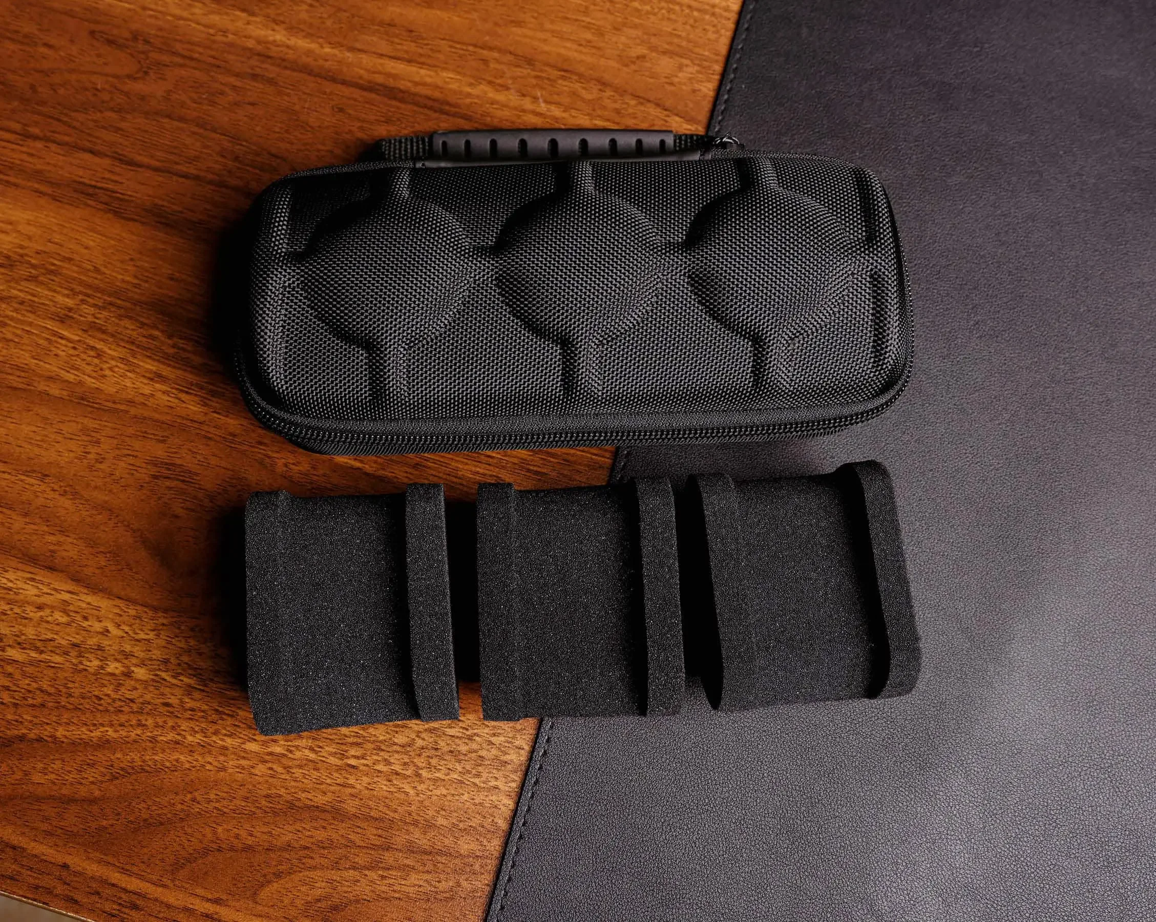 Watch Box Organizer for Men,Watch Travel Case Portable Storage Watch Display Holder for Wristwatches with anti-Move Watch Pillow