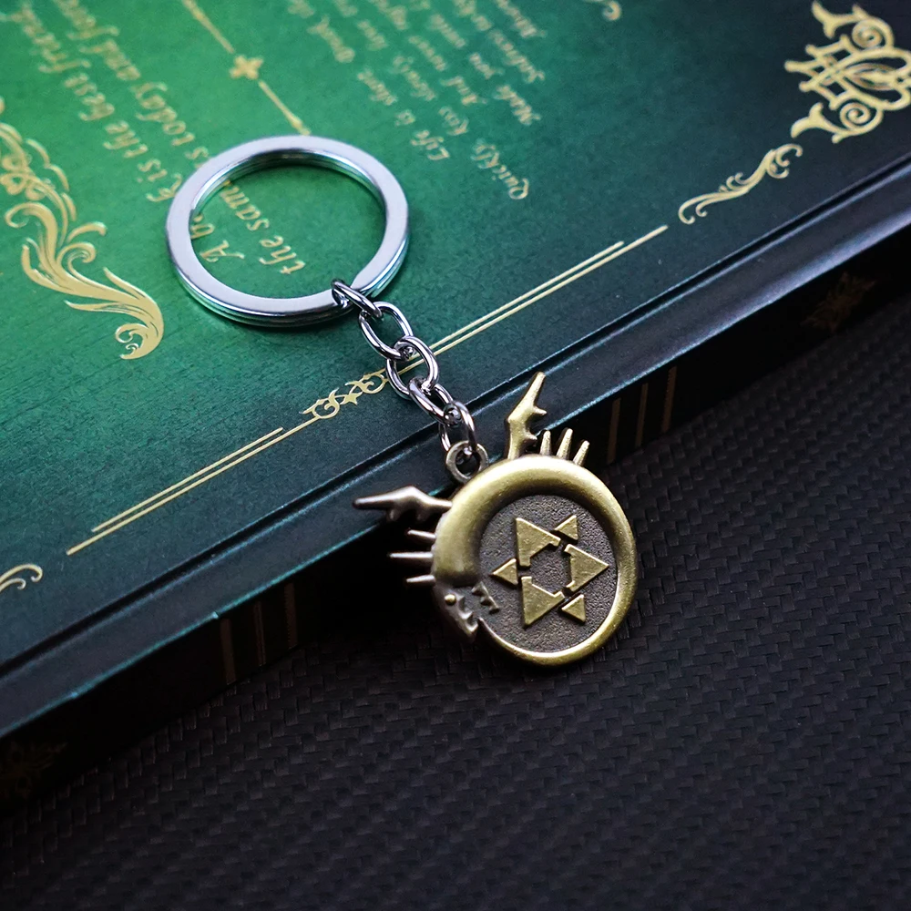 Keychain Edward Metal Arm Keyring Keychains for Men Anime Accessories Car Key Ring Pendant llaveros