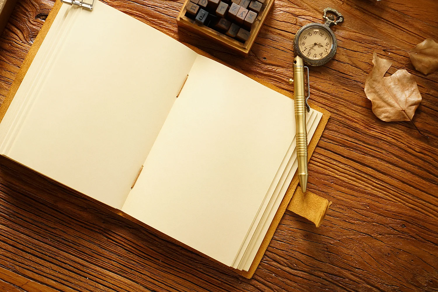 Handmade Travel Notebook Original Handmade Sketchbook Cowhide Brown Vintage Notepad Creative Notebook Diary Gift for Friends