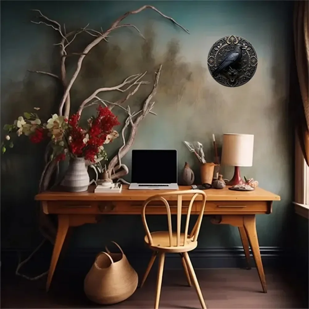 Gothic Crow Aluminum Wall Art, 8in &11.8in 1pc Round, UV & Scratch Resistant Metal Sign for Home, Office, Coffee Shop Decor