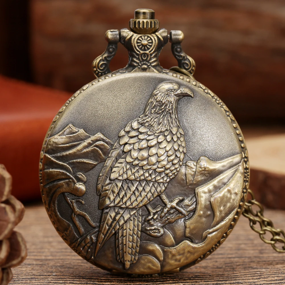Vintage Bronze Wild Animal Pattern Necklace Watches Wolf/Eagle/Deer/Bear/Horse/Birds Retro Elegant Quartz Pocket Clock