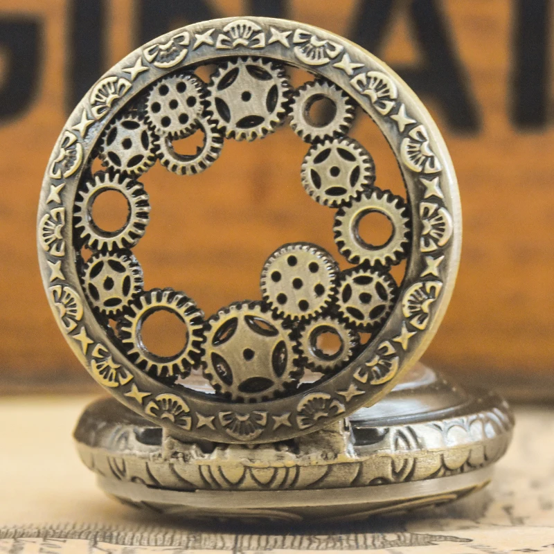 Small Vintage Bronze Steampunk Gear Carved Trumpet Quartz Pocket Watch Necklace Pendant Clock Chain Men Women Chain Gift