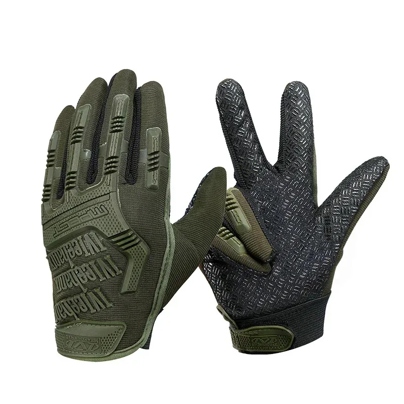 a pairSeals Full Finger Protective Gloves Male  Training Fighting Outdoor Bicycle Riding Camouflage Gloves